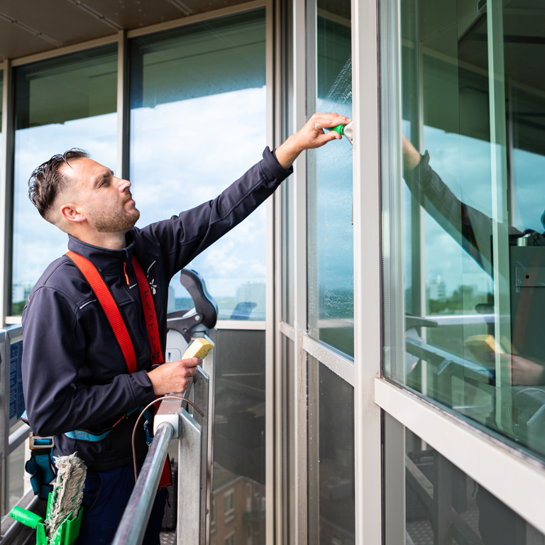 schoonmaakbedrijf dordrecht